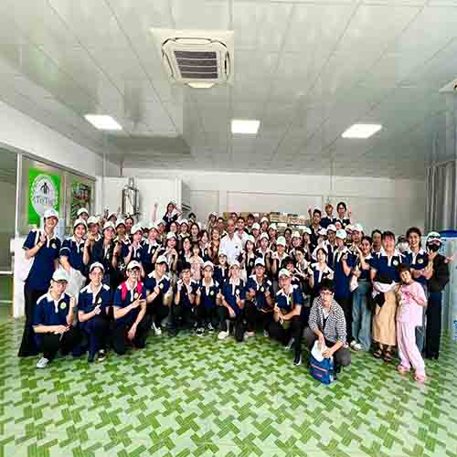 HÀNH TRÌNH TRẢI NGHIỆM THỰC TẾ: RONG NHO TRÍ TÍN CHÀO ĐÓN ĐOÀN SINH VIÊN KHOA KINH TẾ QUỐC TẾ – ĐẠI HỌC AN GIANG